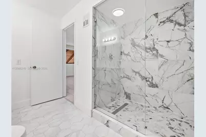 1424 SW 131st Place Cir E, Miami, FL 33184 - Photo 14