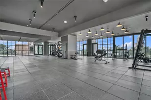 159 NE 6th St, Miami, FL 33132 - Photo 36