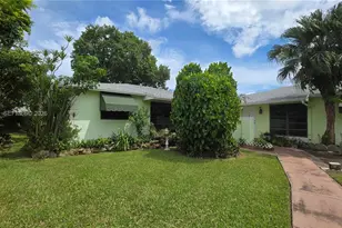19851 SW 103rd Ct, Cutler Bay, FL 33157 - Photo 4