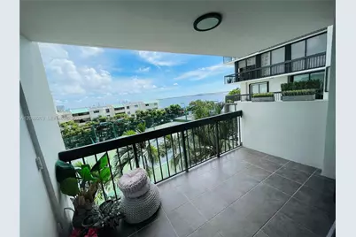2333 Brickell Ave #409, Miami, FL 33129 - Photo 22