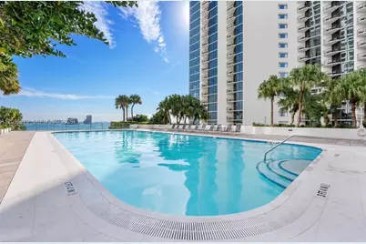 1717 N Bayshore Dr #A-1038, Miami, FL 33132 - Photo 12