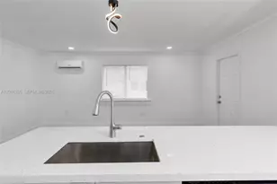 2828 NW 7th St, Fort Lauderdale, FL 33311 - Photo 14
