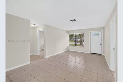 2831 NW 23rd St, Fort Lauderdale, FL 33311 - Photo 6