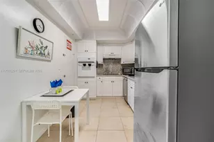 3801 S Ocean Dr, Hollywood, FL 33019 - Photo 14
