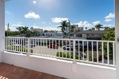 353 Virginia St #0, Hollywood, FL 33019 - Photo 4