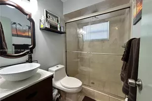 353 Virginia St, Hollywood, FL 33019 - Photo 18