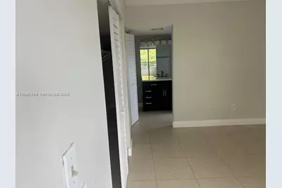 9851 NW 3rd Ct #8, Plantation, FL 33324 - Photo 4