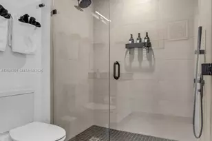 225 N Miami Ave, Miami, FL 33128 - Photo 10