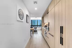 225 N Miami Ave, Miami, FL 33128 - Photo 22