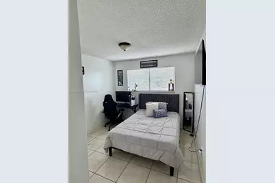 8095 NW 8th St #402, Miami, FL 33126 - Photo 2