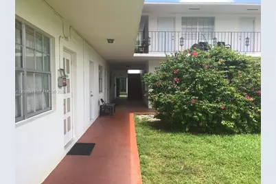 1825 Cleveland St #5, Hollywood, FL 33020 - Photo 2