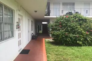1825 Cleveland St, Hollywood, FL 33020 - Photo 2