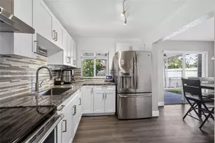 5317 NE 5th Ave, Oakland Park, FL 33334 - Photo 12