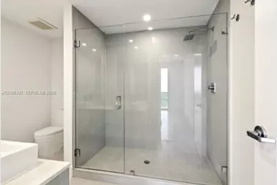 13800 Highland Dr #PH02, North Miami Beach, FL 33181 - Photo 14