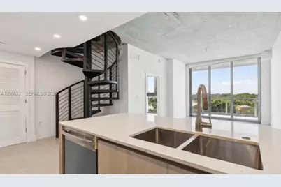 13800 Highland Dr #PH02, North Miami Beach, FL 33181 - Photo 2