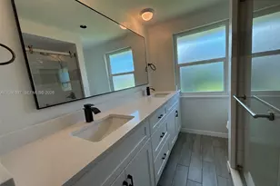 1785 Birch Dr, Venice, FL 34293 - Photo 6