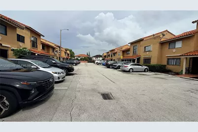 2740 W 62nd St #207, Hialeah, FL 33016 - Photo 2
