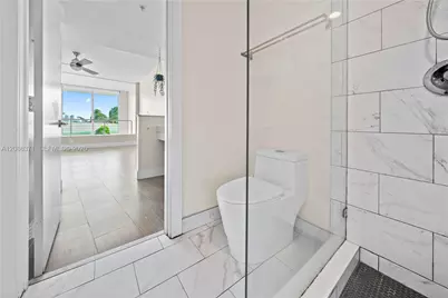 2000 Bay Dr #204, Miami Beach, FL 33141 - Photo 22