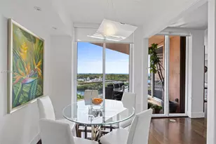 60 Edgewater Dr, Coral Gables, FL 33133 - Photo 10