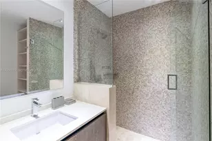 88 SW 7th St, Miami, FL 33130 - Photo 28