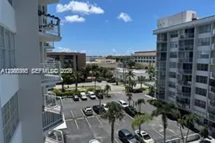 16740 NE 9th Ave, North Miami Beach, FL 33162 - Photo 2