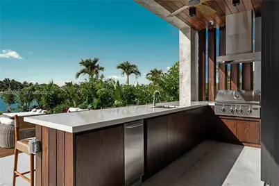 857 N Shore Dr, Miami Beach, FL 33141 - Photo 18