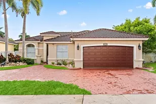 19174 NW 23rd Pl, Pembroke Pines, FL 33029 - Photo 1