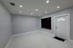 335 NE 168th St, North Miami Beach, FL 33162 - Photo 10