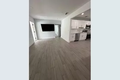 1250 Wren Ave, Miami Springs, FL 33166 - Photo 6