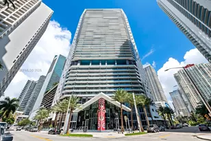 1300 Brickell Bay Dr, Miami, FL 33131 - Photo 1