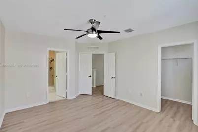 1033 NE 17th Way #1804, Fort Lauderdale, FL 33304 - Photo 16