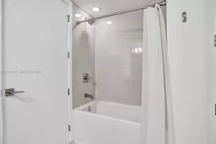 5252 NW 85th Ave, Doral, FL 33166 - Photo 28