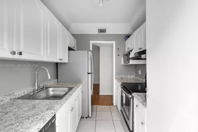 1065 98th St #1, Bay Harbor Islands, FL 33154 - Photo 14