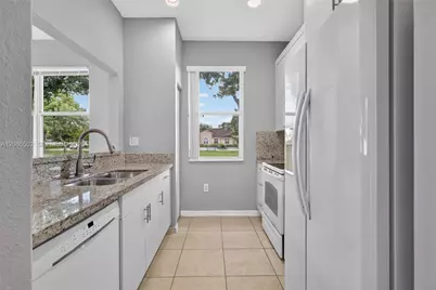 23702 SW 110th Ave #23702, Homestead, FL 33032 - Photo 4