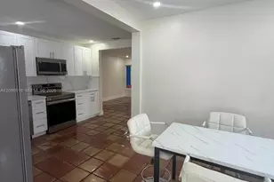 211 NW 51st St, Oakland Park, FL 33309 - Photo 6