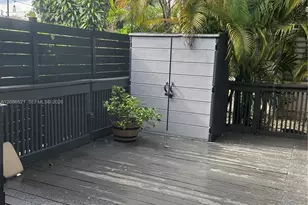 2723 NE 164th St, North Miami Beach, FL 33160 - Photo 40