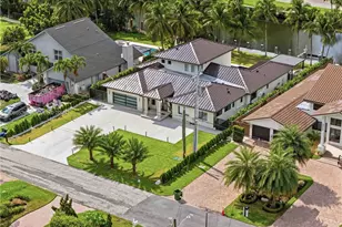 415 Holiday Dr, Hallandale Beach, FL 33009 - Photo 18