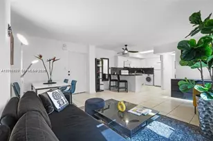 801 S Ocean Dr, Hollywood, FL 33019 - Photo 2
