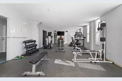 801 S Ocean Dr #207, Hollywood, FL 33019 - Photo 18