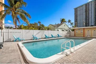 801 S Ocean Dr #207, Hollywood, FL 33019 - Photo 22