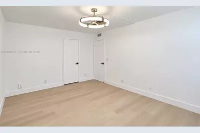 13475 SW 9th St #302A, Pembroke Pines, FL 33027 - Photo 12