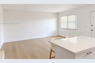 13475 SW 9th St #302A, Pembroke Pines, FL 33027 - Photo 6