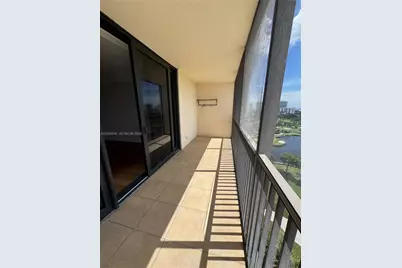 20379 W Country Club Dr #1937, Aventura, FL 33180 - Photo 16
