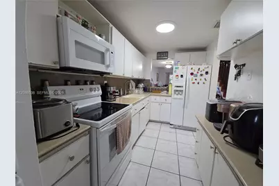 1784 W 56th Ter #401, Hialeah, FL 33012 - Photo 1