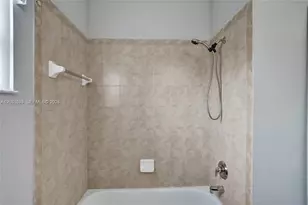 601 NW 19th Ave, Pompano Beach, FL 33069 - Photo 14