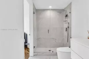 350 S Miami Ave, Miami, FL 33130 - Photo 28
