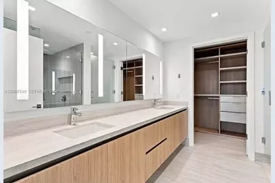2411 Laguna Cir #1004, North Miami, FL 33181 - Photo 12
