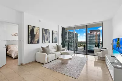68 SE 6th St #3306, Miami, FL 33131 - Photo 14
