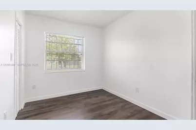6499 NW 29th Ave, Miami, FL 33147 - Photo 12