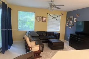 16540 SW 37th St, Miramar, FL 33027 - Photo 4
